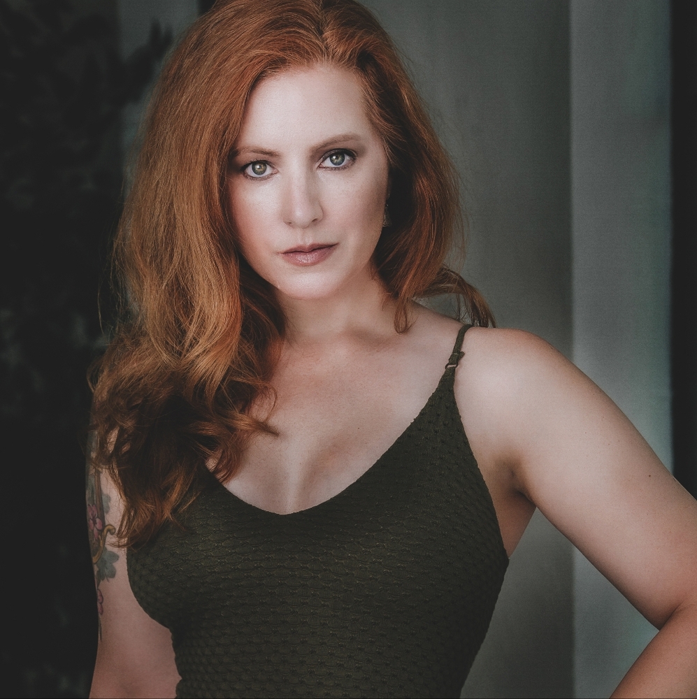 Meet your Posher, Adrienne